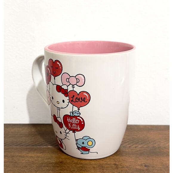 NWT: Hello Kitty -  White and Pink, Large, Ceramic, Love Balloon Mug - 25 fl oz - Picture 4 of 4